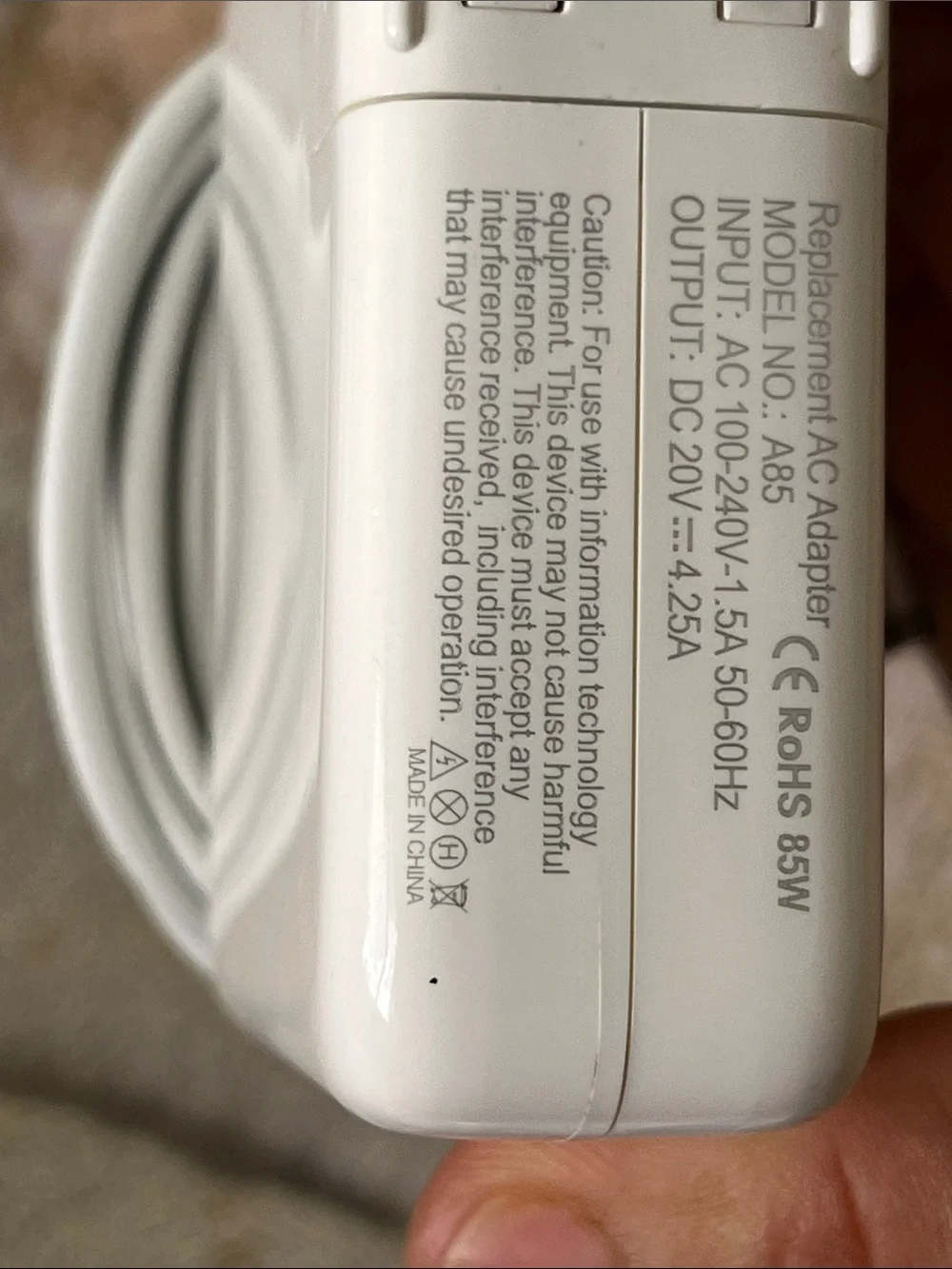 Apple White Magnetic Laptop Power Adapter Charger with Cable